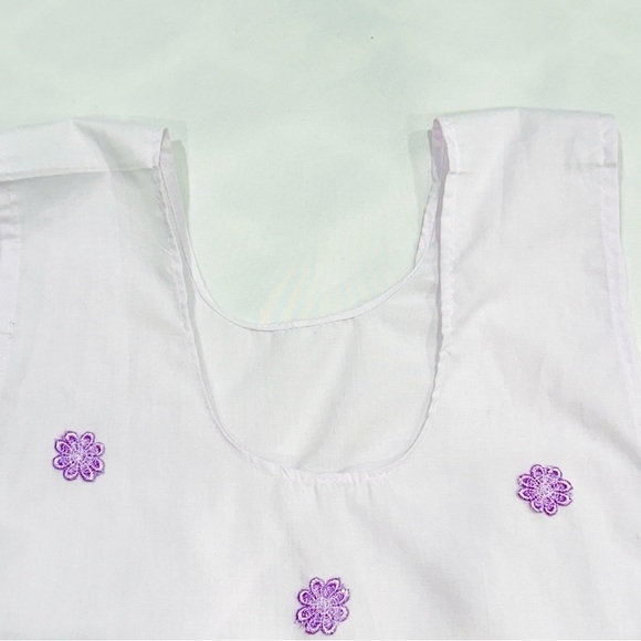 Vintage Pinafore Apron Lavender Embroidered Dark Purple Ruffles - Picture 9 of 10